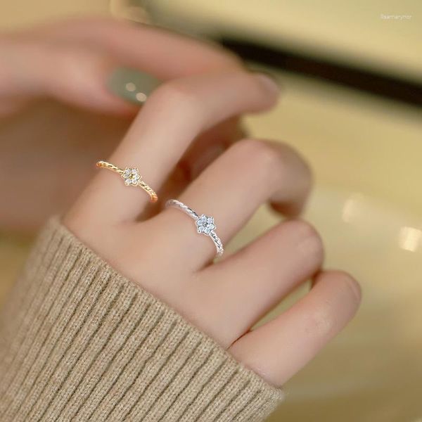 Cluster Ringe PANJBJ Silber Farbe Gold Zirkon Blume Zeigefinger Ring Für Frauen Mädchen Zarte Einstellbare Schmuck Geburtstag Geschenk Drop