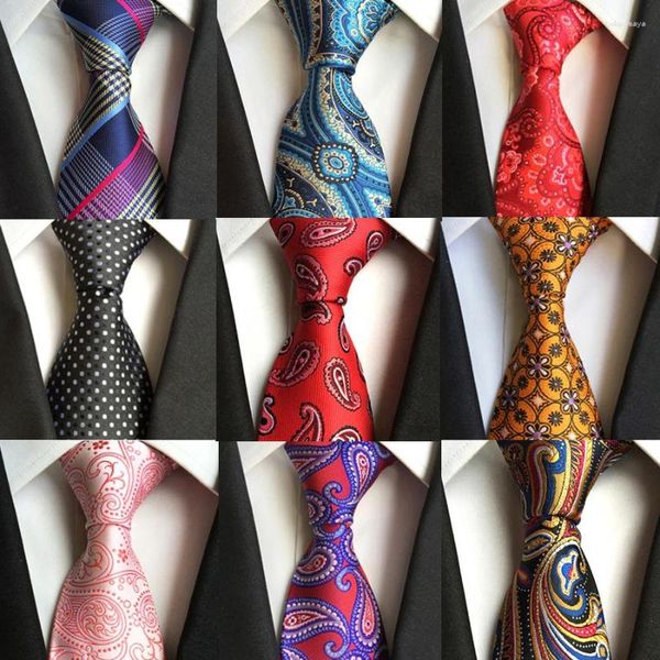 Gravatas Laço Ricnais 8cm Gravata Masculina Listrada Xadrez Floral Para Homens Escola Negócios Acessórios de Casamento Presentes Luxo Pescoço
