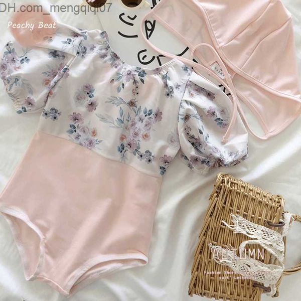 Два часа мода Baby Girl Swimsuit Baby Swimsuit+Hat 2pcs Puff Elice Swimesuit Clower Suilsuit Baby Clothing 1-7Y Z230711