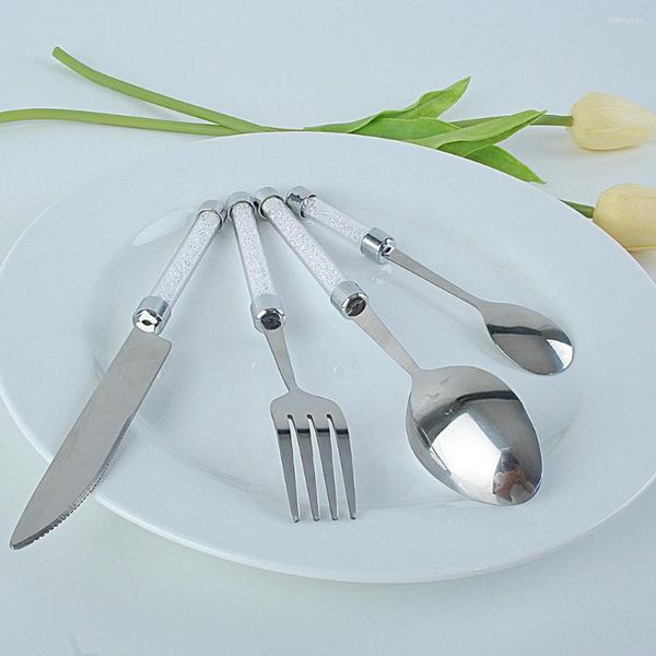 Set di stoviglie Posate in metallo Set manico in cristallo diamantato Forchetta Coltello e cucchiaio Prodotti da cucina in acciaio inox Cucchiai Stoviglie