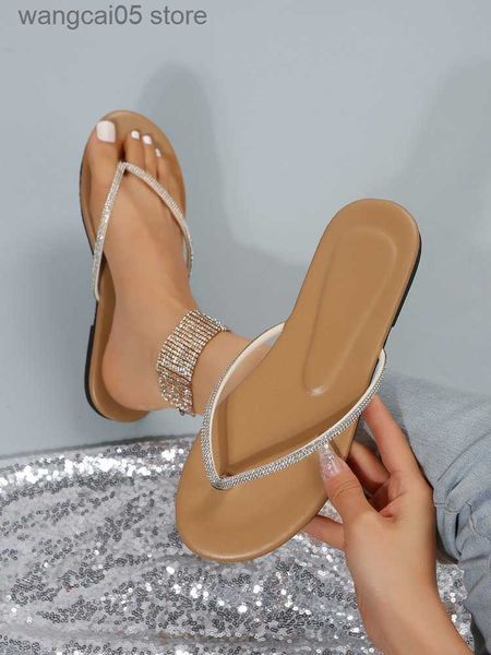 Pantofole Estate Nuove donne Scarpe di grandi dimensioni Moda strass Infradito Scarpe a fondo piatto per le donne Outwear Sandali da spiaggia Pantofole nere T230711