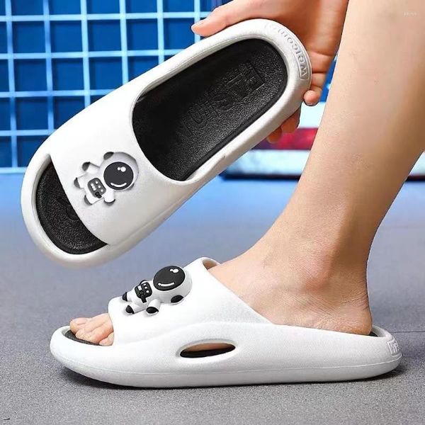 Pantofole Astronauta Cartone animato Donna Designer Scivoli Moda Uomo Infradito Scarpe paio Sandali morbidi in PVC per la casa