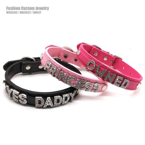 Collane con ciondolo Lettere sexy Colletto girocollo Collana personalizzata Gioielli Uomo Donna Nome personalizzato fai-da-te Cosplay Costume Party Chocker 230710