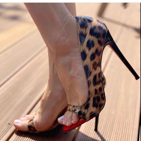 Отсуть обувь Дорис Фанни Леопард Открытый пальцы в сексуальные высокие каблуки наполовину нарезанные черные шпильки красные женские насосы