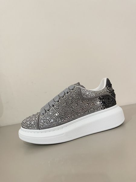 Kleid Schuhe Luxus Alle Passenden Plattform Weiß Voller Diamant Stil Frauen Echtes Leder Mode Eine Marke Männer Casual Turnschuhe 230710