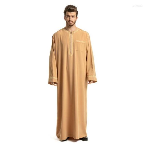 Roupas Étnicas Comprimento Inteiro Bordados Mantos Muçulmanos Moda Masculina Dubai Islâmica Abayas de Grande Qualidade Serviço de Oração Wq1651