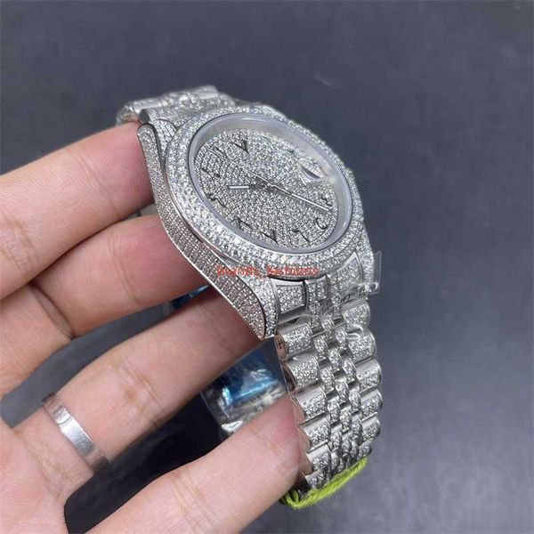 Uhrwerk mit Diamanten, beliebte Iced Out Diamond-Herrenuhr, silbernes Diamantengesicht, arabische Ziffernskala, Diamanten, Jubilee-Band, Größe W4N9