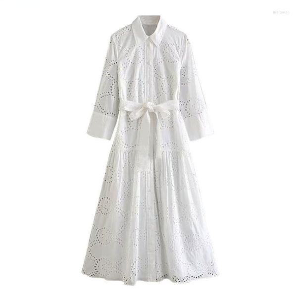 Sukienki na co dzień Moda damska z paskiem Haftowana sukienka Midi Kobiece długie rękawy Jednorzędowe damskie Linia biała