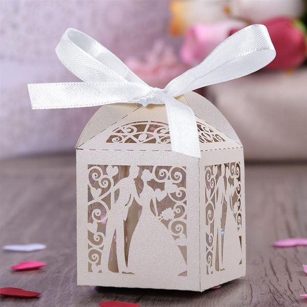 100 pezzi design coppia lusso taglio laser dolci da sposa caramelle scatole regalo bomboniere con decorazioni da tavola a nastro per forniture per feste 20100250B