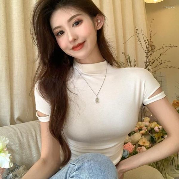 Camisetas femininas de manga curta t-shirt chique oco ombro caído branco top fino gola alta roupas estéticas femininas verão