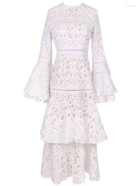 Abiti casual Eshin 2023 Summer White Lace Hollow Out Dress Flare Sleeve Loose con foderato elegante Super Long Holiday Women TH2768