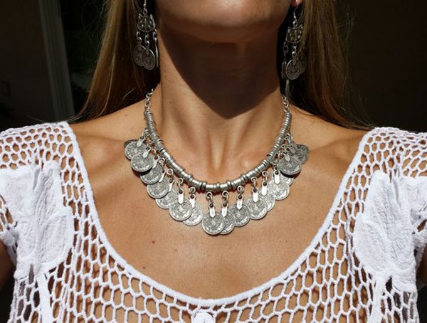 Strands Strings Boho Collana di monete etniche vintage in metallo per le donne Gypsy Choker Collar Statement Collane Afghan Turkish Maxi Festival Jewelry 230710