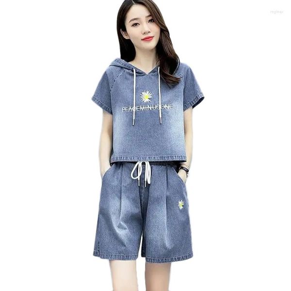 Tute da donna 2023 Summer Fashion Denim Suit Donna Giacca a maniche corte con cappuccio Pantaloncini Abiti casual in due pezzi Completi taglie forti