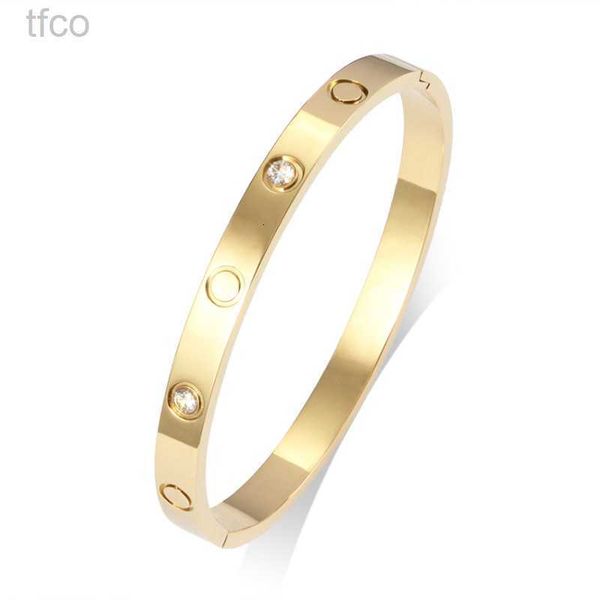 Bracciali firmati Moda Donna Uomo Bracciale rigido Gioielli Argento Oro Bracciale con fibbia in acciaio al titanio con borsa originale