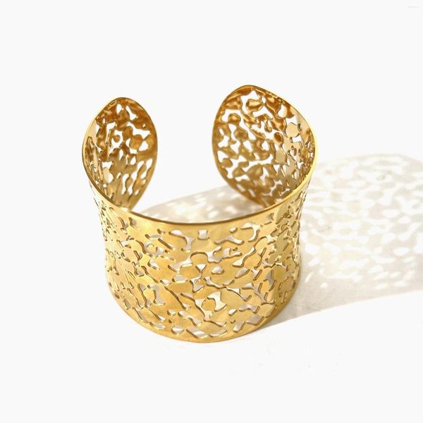 Pulseira Peri'sbox LIVRE DE MANCHAS Banhado a ouro 18K Pvd vazado Bracelete largo aberto em aço inoxidável Pulseiras grossas de punho