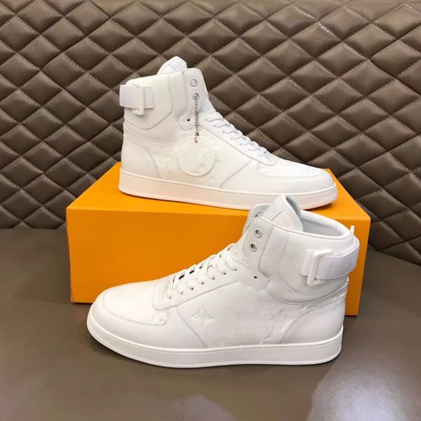 Sapatos de Designer de Luxo Homens Mulheres Tênis Casuais Skate Tênis Tendência Cano Alto Rivoli Cano Alto Estampado Clássico Couro Genuíno Tattooo 01