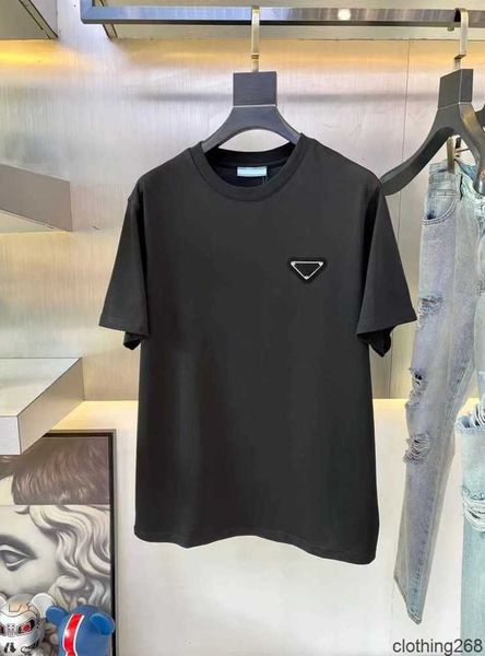 Erkek T Shirt Tasarımcı Gömlek Erkekler Tshirt Adam Siyah Tee Kadın Giysileri Boyutu XXL XXXL T-Shirts% 100 Pamuk Kısa Kollu Göğüs Üçgen Kakma Tees Moda Tshirts24