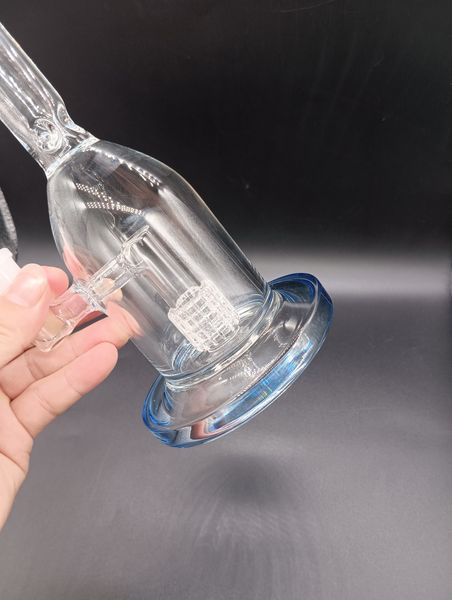 Bong Cam Dab Rig, 8-10 inç yüksekliğinde ve kuvars banger ile 14.4 mm'lik bir dişi eklemi içeren yüksek kaliteli bir nargile suyu bong duman borusudur.