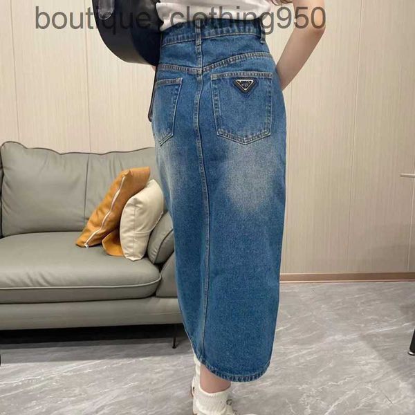 Gonna lunga estiva di alta qualità Prodotto da donna di design Doppia tasca posteriore Logo Denim Mezza gonna Lavato Pantaloni classici blu denim lavati