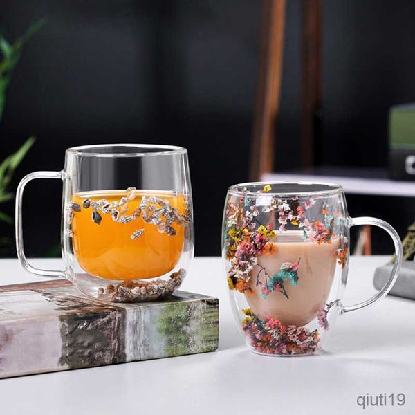 Tassen Kreative doppelwandige Glasbecherbecher mit trockenen Blumen-Meeresschnecken-Muscheln Lustige transparente ästhetische Tassen für Kaffee-Tee R230712