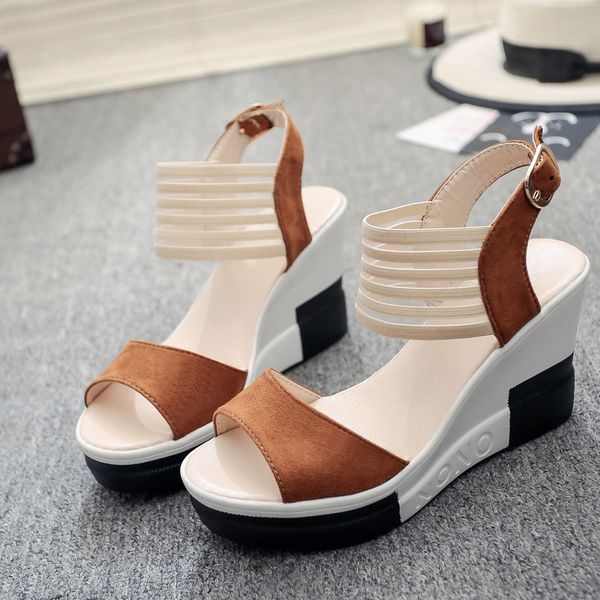 Sandalet 2023 Moda Kama Kadın Ayakkabı Günlük Kemer Tokası Yüksek Topuk Balık Ağız Lüks Sandal Buty Damskie 230711