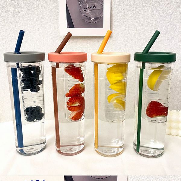Garrafas de água 700ml garrafa de plástico com canudos frutas infusor chá suco copo portátil fitness esporte viagem ao ar livre chaleira 230711