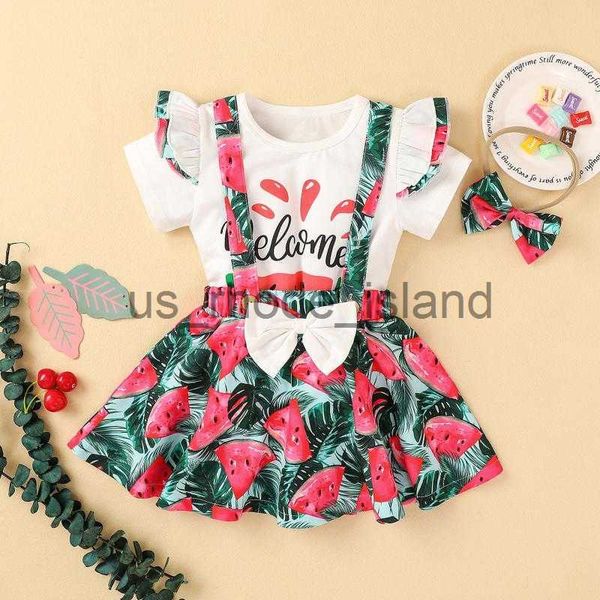 Completi di abbigliamento Completi di abbigliamento 40 # Summer Toddler Kids Suit Baby Girl Stampa di lettere T-shirt Top a maniche corte + frutta Set di gonne con bretelle con fiocco floreale x0712
