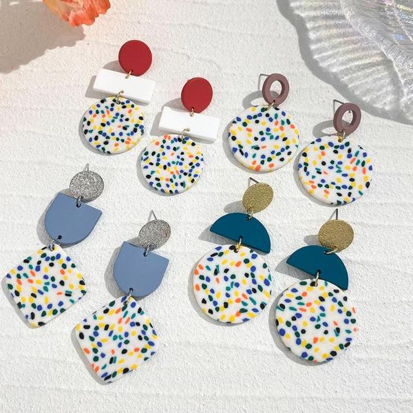 Brincos pendentes AENSOA feito à mão com padrão de bolinhas multicoloridas, argila de polímero para mulheres, gotas geométricas, joias para férias de verão