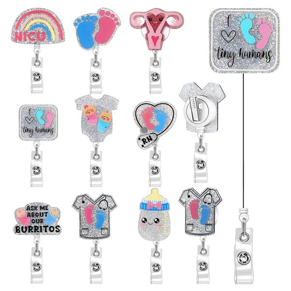 10 Pz/lotto Portachiavi Personalizzati Tema Bambino Bobina Distintivo Infermiera Retrattile Regalo NICU Piedi Del Bambino Utero Porta Badge Infermiera Accessori Per Studente Infermieristico