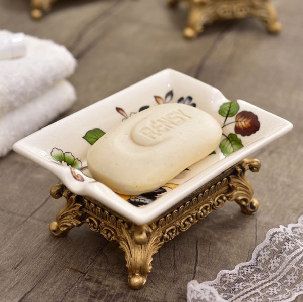 Saboneteiras de cerâmica vintage saboneteira estilo europeu criativo prático saboneteiras de banheiro cozinha saboneteira LF876 230711
