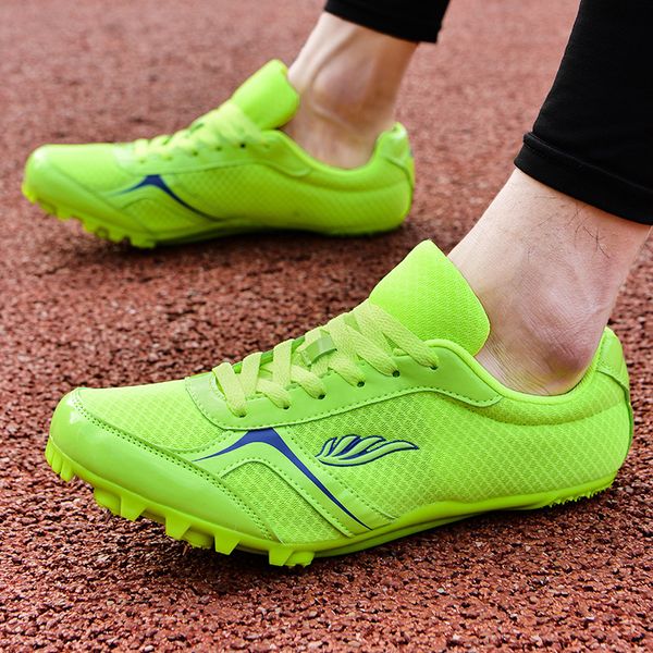 Scarpe antinfortunistiche Scarpe da allenamento per atletica leggera da uomo di grandi dimensioni Salto in alto leggero Scarpe sportive da salto triplo con punta a punta lunga e corta 230711