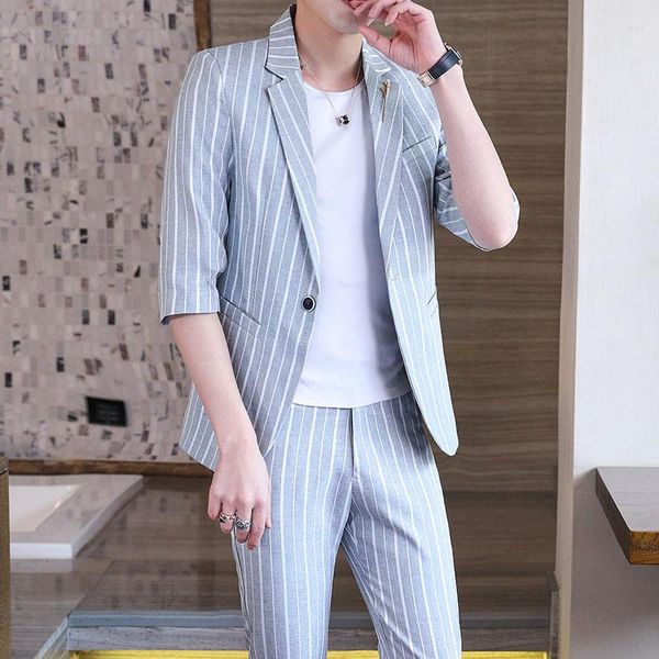Ternos masculinos meia manga (calças sociais blazer) versão coreana do terno blazer listrado modelo fino conjunto de duas peças de sete pontos