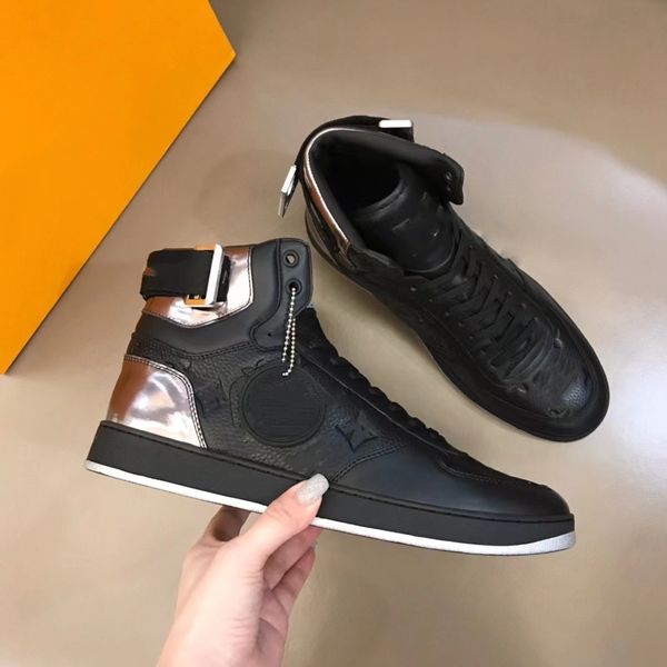 Scarpe di design di lusso Uomo Donna Sneakers Scarpe da skate casual Trend High Top Rivoli High-top Stampa classica in vera pelle Tattooo 06