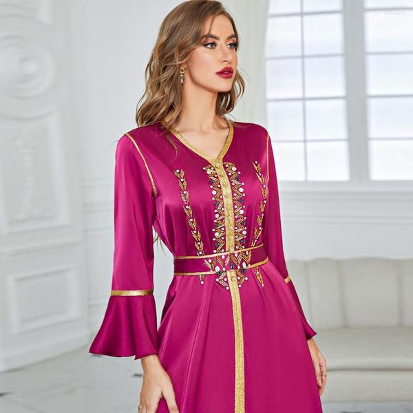 Abbigliamento etnico Robe Femme Musulmane Rose Red Cintura arruffata Diamond Abito musulmano Donna Dubai Arabia Saudita Abayas For