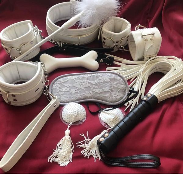 SM sex toys vincolanti set di strumenti e oggetti di scena SP attrezzature per la tortura che addestrano le donne con le manette del colletto e la benda sull'occhio
