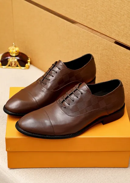 Sapatos sociais masculinos de alta qualidade 2023 couro genuíno com cadarço para festa de casamento no escritório sapatos rasos masculinos marca mocassins sapatos formais Oxford tamanho 38-46