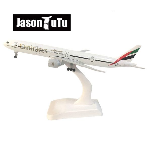 Aereo Modle JASON TUTU 20cm Emirati Arabi Uniti Boeing 777 Modello di aeroplano Aereo Diecast Metal 1300 Scale Planes Drop shippi 230712