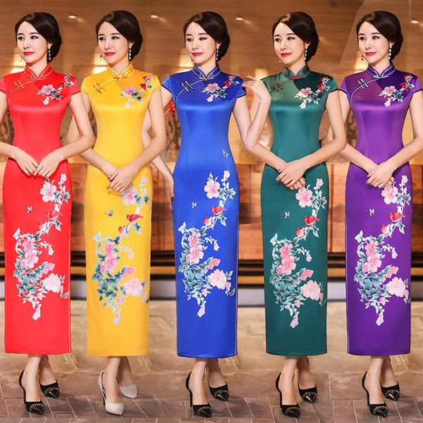 Abbigliamento etnico 5 colori Plus Size Abiti cheongsam di seta Retro stampa lungo Qipao Casual Green Ladies Chinese Dress 4XL241E