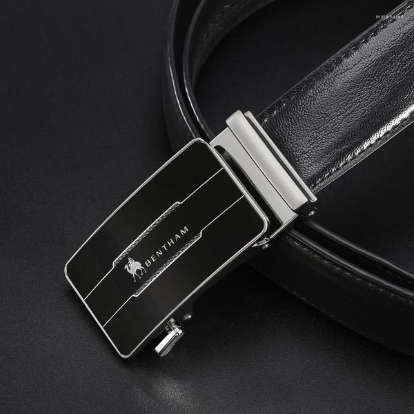 Cinture Cintura da uomo in metallo con fibbia automatica in pelle Moda Business Lavoro Tempo libero ZD190