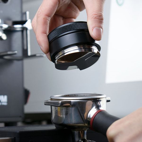 Tampers 515358mm Coffee Tamper 3 угловые склоны Регулируемые ладони для кофейного дистрибьютора Espresso Distribution Tool Accessories 230712