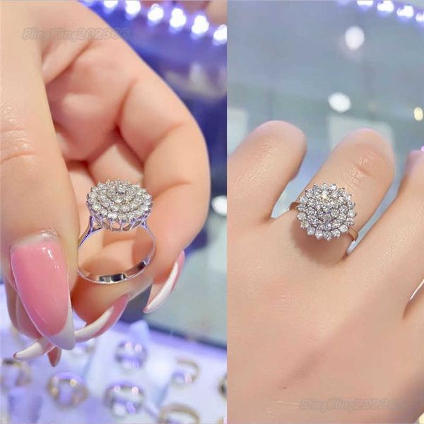 Bling Bling Vvs Moissanite Anel 100% 925 Sterling Ring Estilo Designer Jóias Moda Luxo Micro Set Anel Feminino Cheio de Estrelas e Anel de Alta Classe