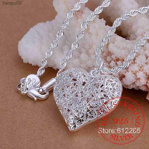 Hot 925 Silver Silver Hollow Out Flower Cored Pendant avec un collier de chaîne de corde Thinsnaketwist pour les femmes L230704