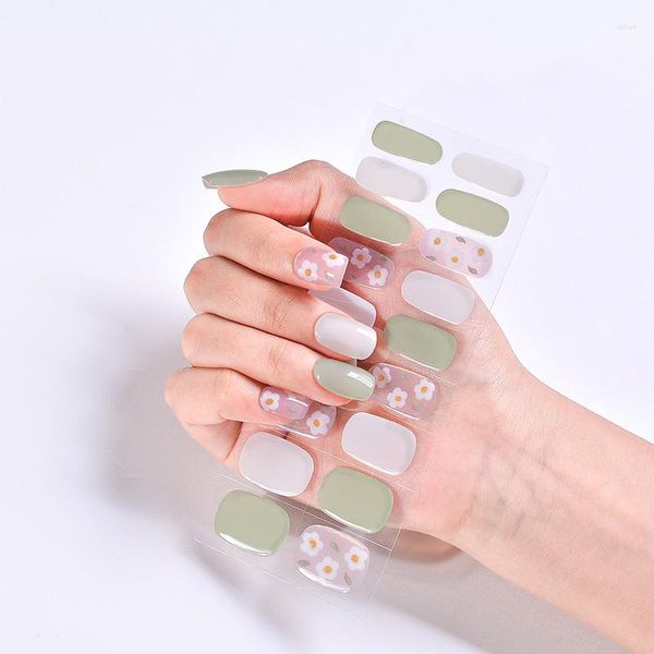 Adesivi per unghie Primavera Semplice adesivo a tema verde Fiore Strisce di smalto gel semi polimerizzato Estate fai da te per manicure Filigrane d'arte