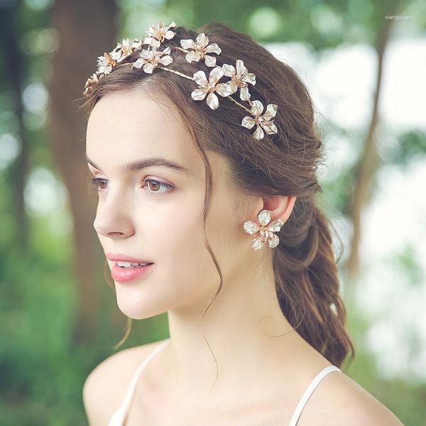 Presilhas de cabelo SLBRIDAL Liga de Cobre Estilo Barroco Conjunto de Brincos de Tiara de Noiva Dourados Coroa para Casamento Feminino Damas de Honra Acessórios de Baile