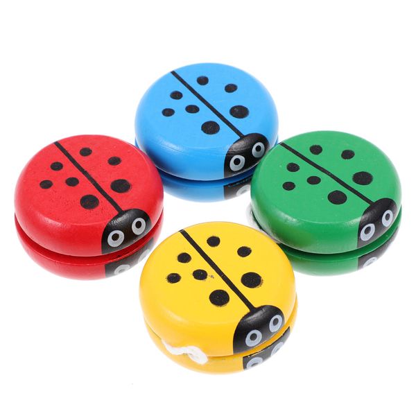 Yoyo 4 PCS Yoyo Toy'un Çocukları Ahşap Oyuncaklar Mini Toplu Yaratıcı Oyunlar Güzel Toplar Komik Bebek Eğitim Çocukları 230713