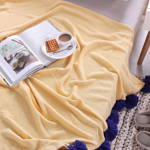 Одеяла INYAHOME OME DECE Уютное шикарное вязаное одеяло с шариковыми коровами декоративным броском для кровать на кровать на диван -манта