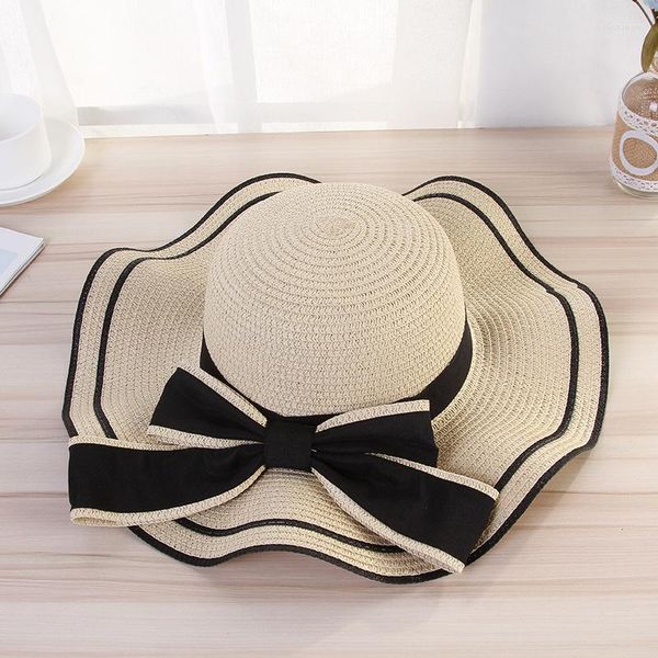 Cappelli a tesa larga Summer Women Boater Beach Hat Side Donna Casual Panama Lady Classic Flat Bowknot Paglia Sun Gift Sombreros