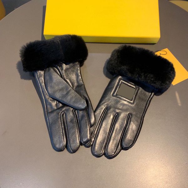 Winter-Lederhandschuhe, Designer-Damen-Fünf-Finger-Handschuhe, kurze Fleece-verdickte Handschuhe, trendige, stilvolle, solide, flauschige Schutzhandschuhe, Urlaubsgeschenk