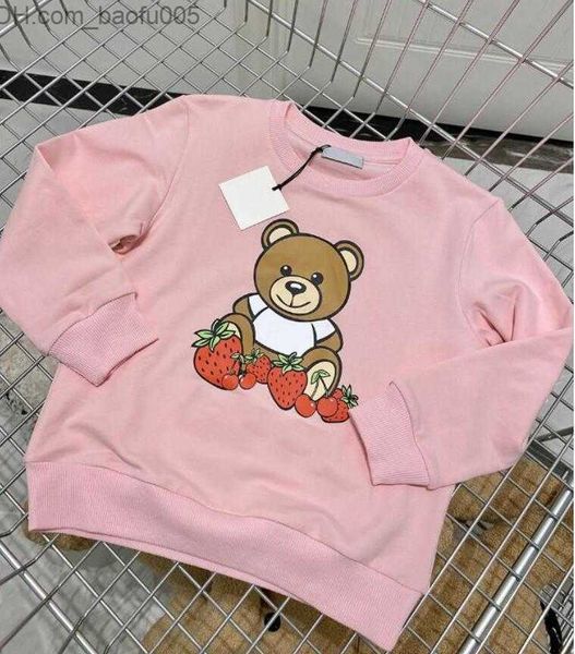 Hoodies Sweatshirts Kid Hoodies Sweatshirts Meninas Meninos Letter Print Hoodie Sprimg Inverno Crianças Roupas Adoráveis Morango Urso Bonito Top Coa Z230717