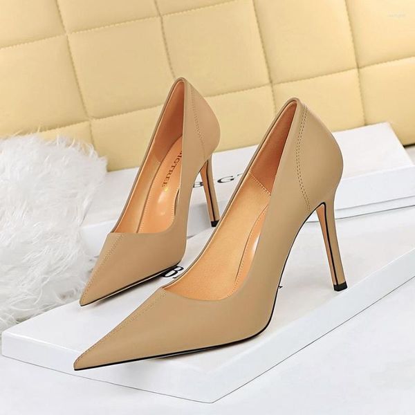 Sapatos sociais 2024 Primavera Mulheres Elegantes 9cm Salto Alto Bombas Tacones Formal Lady Nude Vermelho Preto Estilete Dedo do Pé Pontudo Dia dos Namorados